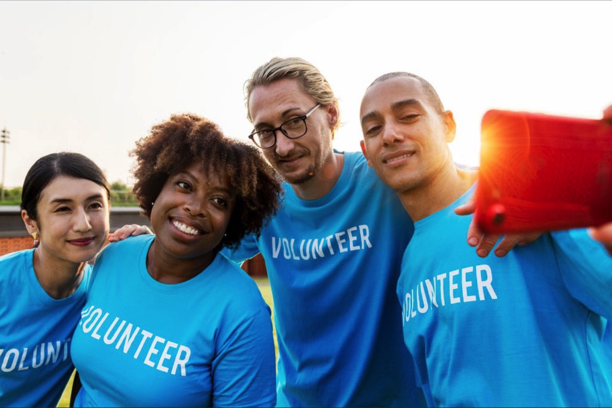 Blue Wave Volunteers